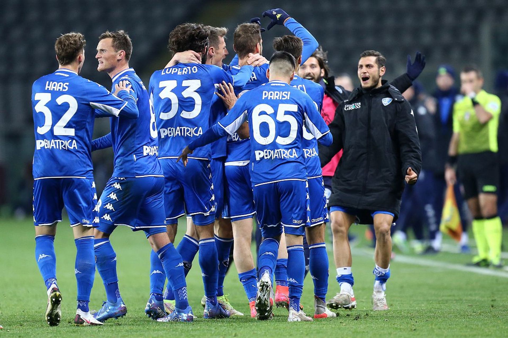 罚一个具有 罚一个具有